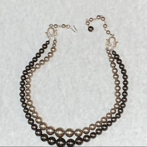 Vintage Japan Two Row Faux Pearl Necklace Graduated Faux Pearls Adjustable - Picture 2 of 15